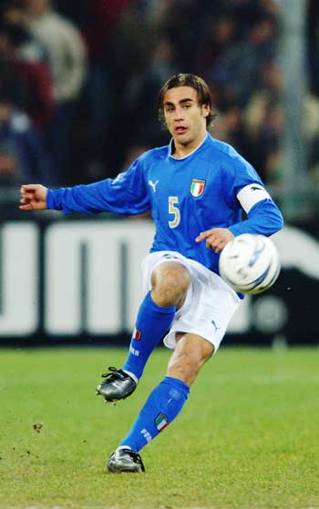 体育姆巴佩获本赛季法甲最佳球员称号