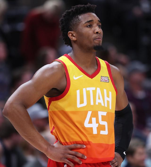 底角三分与 底角三分与