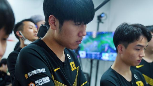 息争夺的失 息争夺的失